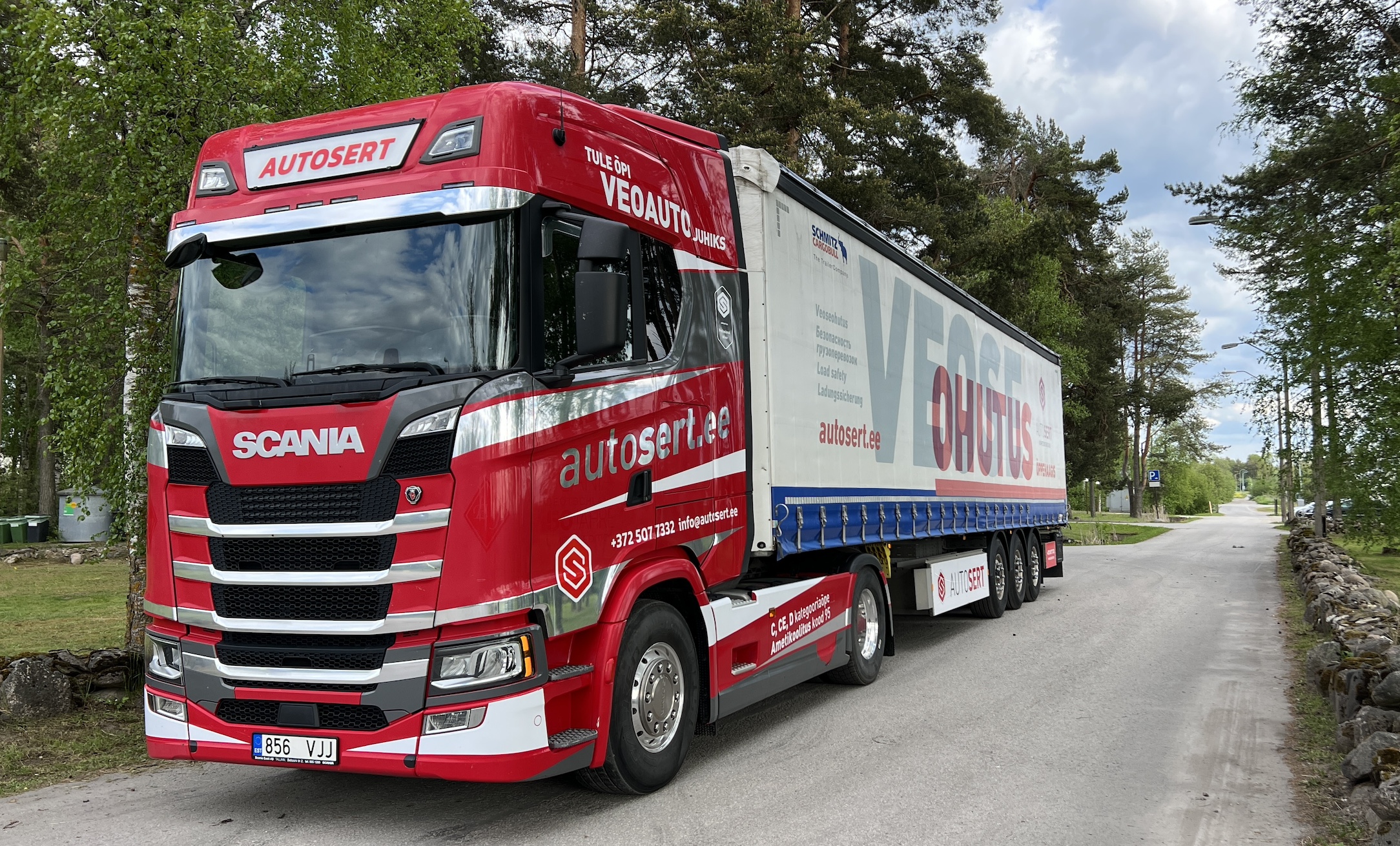 Veoautojuhiks õppida pole kunagi liiga hilja Veoautojuhiks õppida pole kunagi liiga hilja